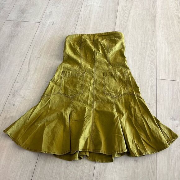 BDG Green Strapless Fit and Flare Dress size M - Picture 1 of 9